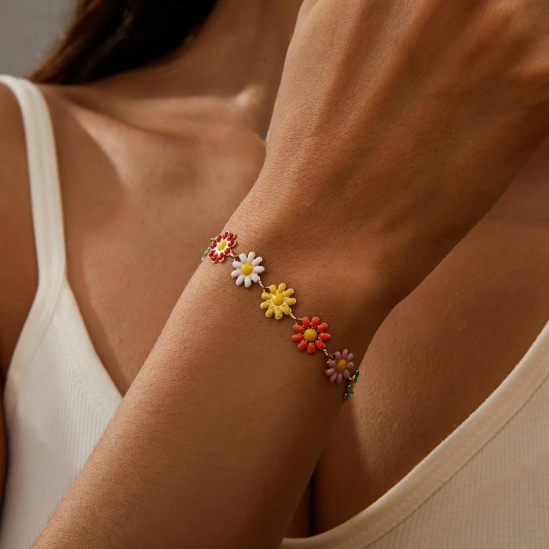 Delicate Daisy Jewelry